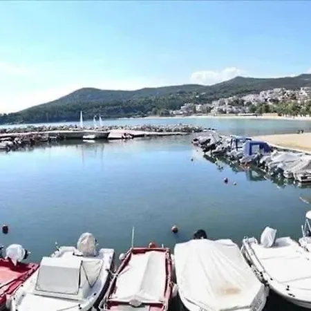 Apartamento αpartments Anna Deluxe *