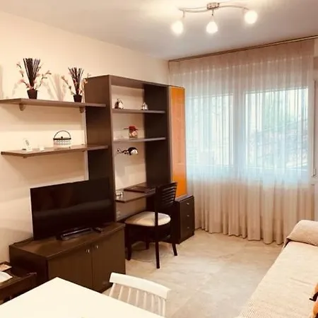Apartman αpartments Anna Deluxe *