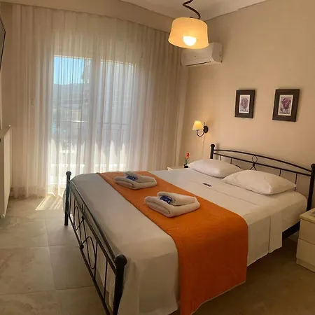 αpartments Anna Deluxe Apartment *