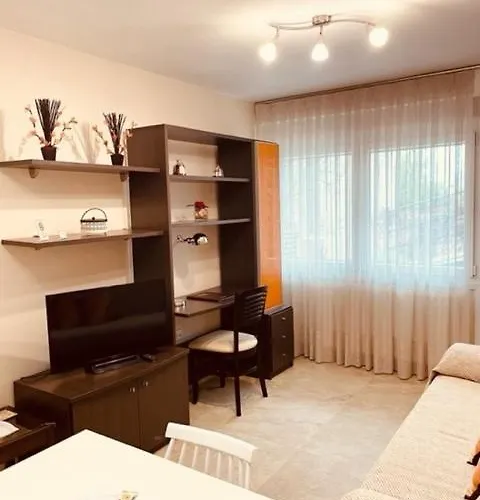 Apartman αpartments Anna Deluxe *